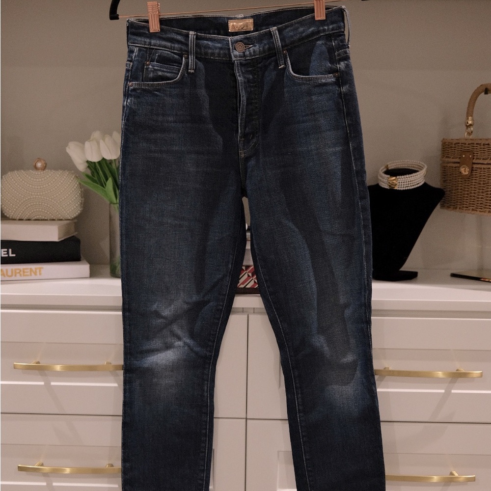 Mother designer denim “Stunner Fray” Size 25.